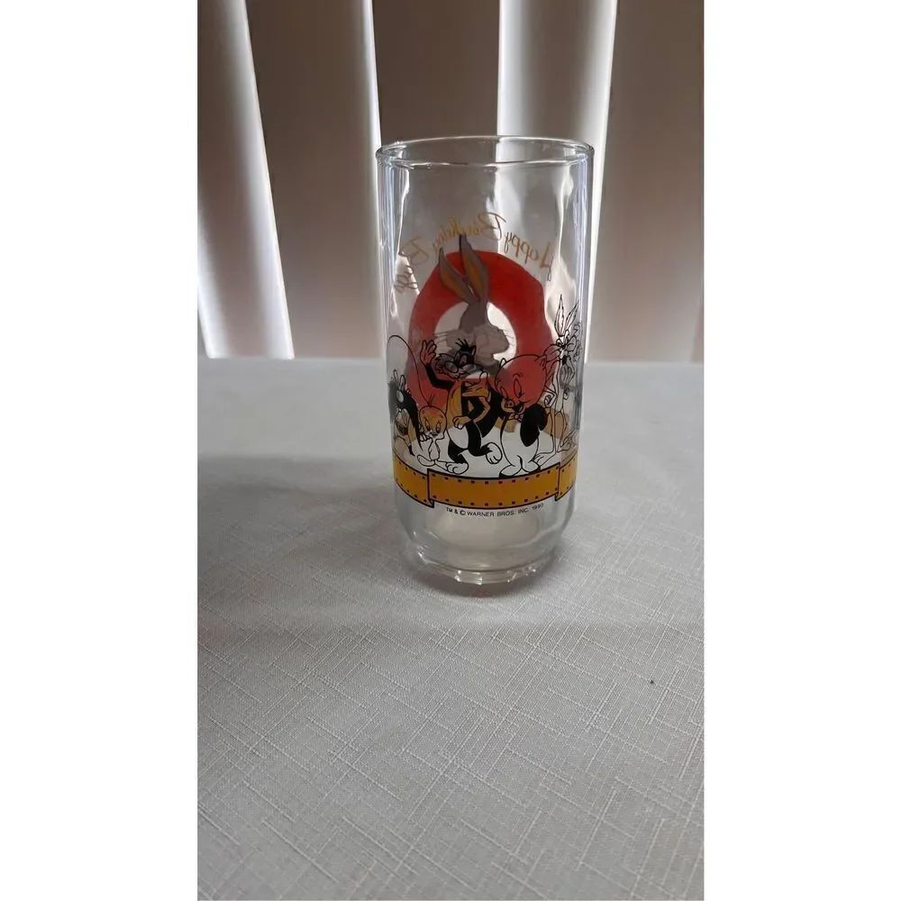 HAPPY 50TH BIRTHDAY BUGS BUNNY GLASS COLLECTIBLE - Picture 4 of 16